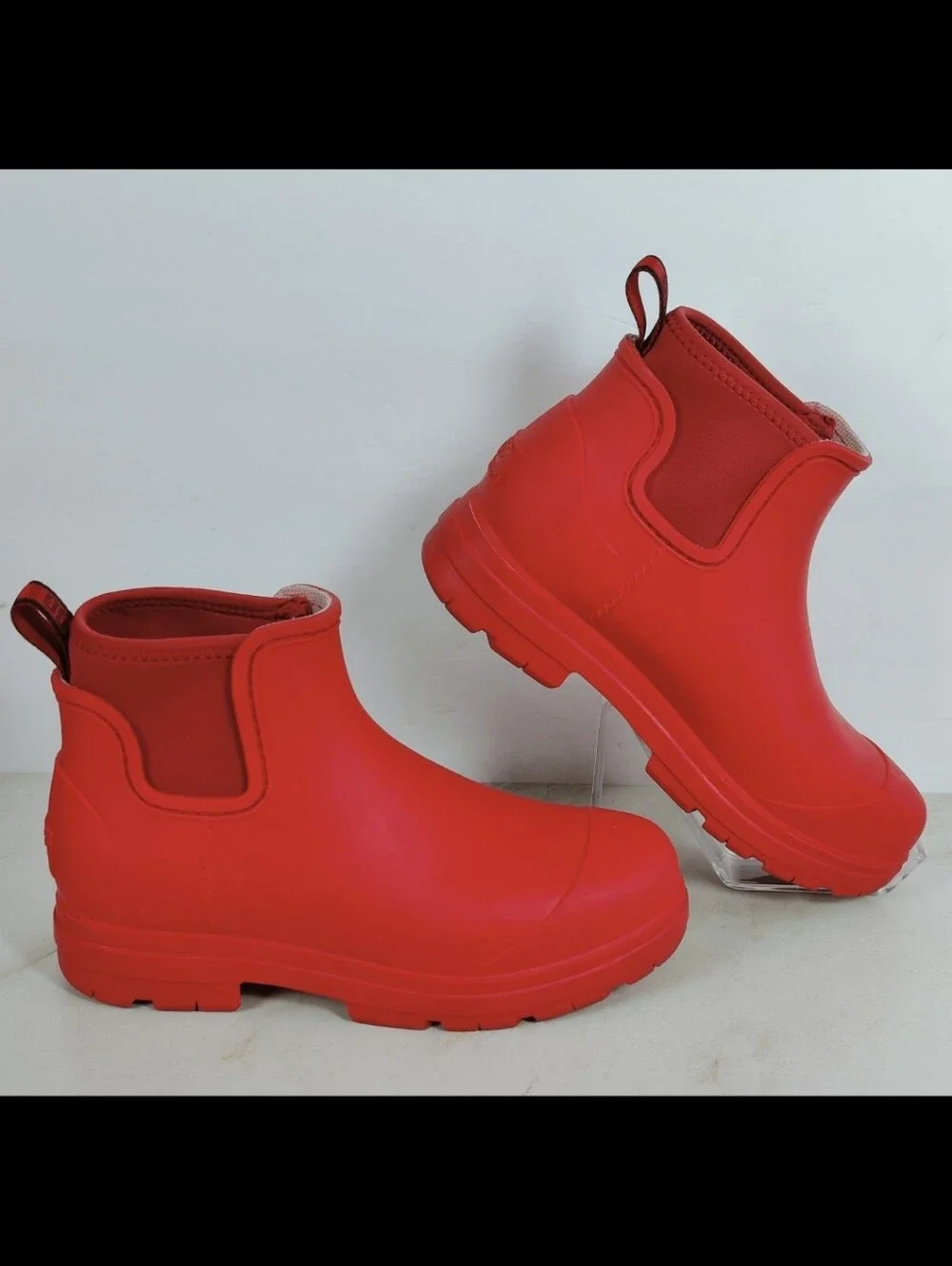 UGG Women's Droplet Rain Boots Samba Red, Sz 8